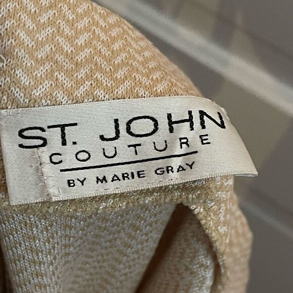 St. John Couture Pants Size Small - Picture 6 of 6